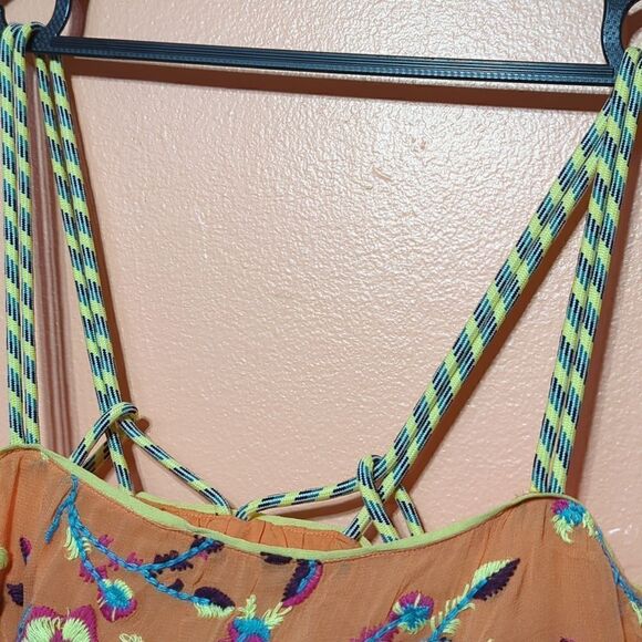 Kimchi Blue Heat Wave Floral Mini Dress sz M NWOT - Picture 6 of 13